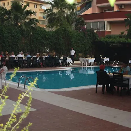 公寓式酒店 Fun Point